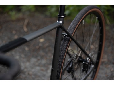 Superior X-ROAD 6.2 GR MATTE ANTHRACITE / BLACK gravel dviratis