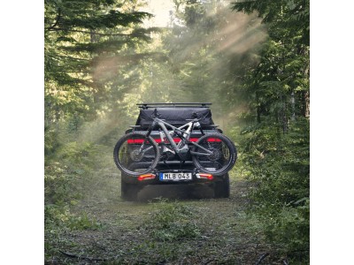 Platform towbar bike rack foldable Thule Epos 3-bike