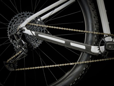 TREK Marlin 7 Gen 3 Crystal White kalnų dviratis