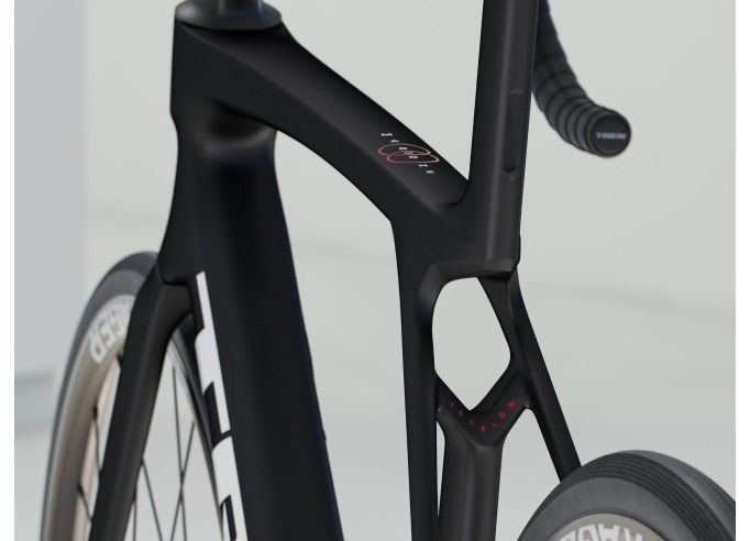 Plento dviratis TREK Madone SL 5 Gen 8 Matte Deep Smoke