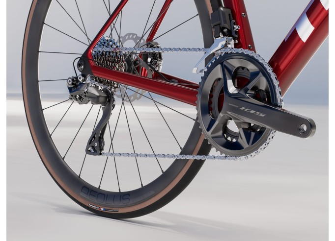 Road bike TREK Madone SL 6 Gen 8 Crimson