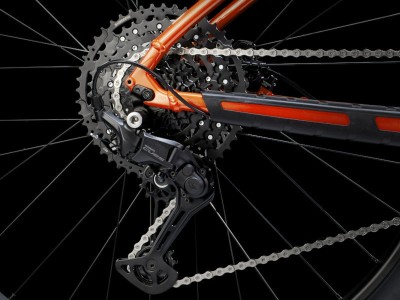 TREK Marlin 6 Gen 3 Lava kalnų dviratis