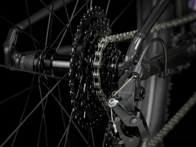 Kids bike TREK Wahoo 26 Path dnister black