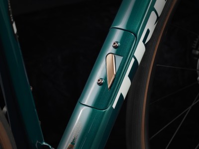 TREK Domane SL 5 Gen 4 Dark Aquatic plento dviratis