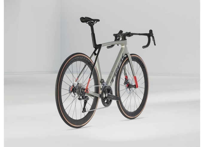 トレック モノエクステンション SPEED CONCEPT / MADONE Madone SLR9 AXS Gen7 Tri-Color プロジェクトワン