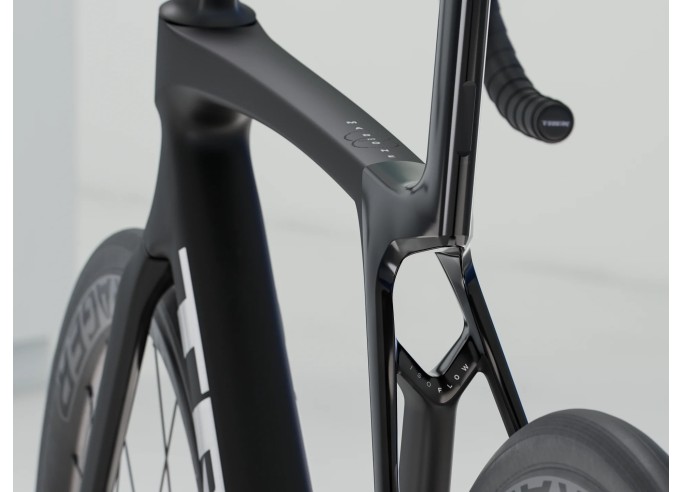 Road bike TREK Madone SL 6 AXS Gen 8 Matte Dark Web