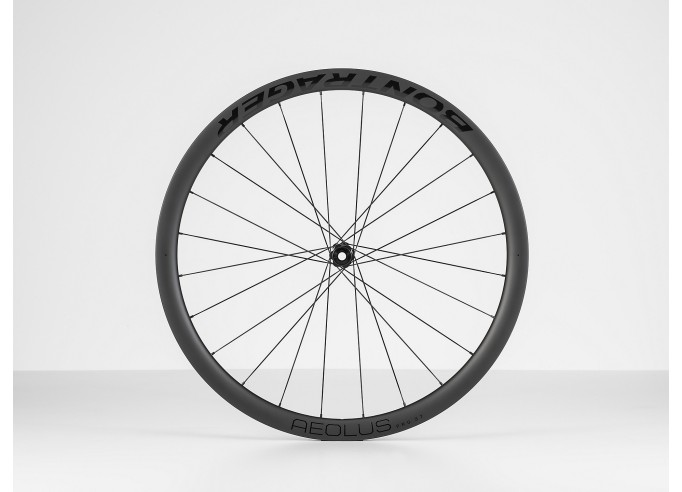 Wheel Bontrager Aeolus Pro 37 TLR Disc front