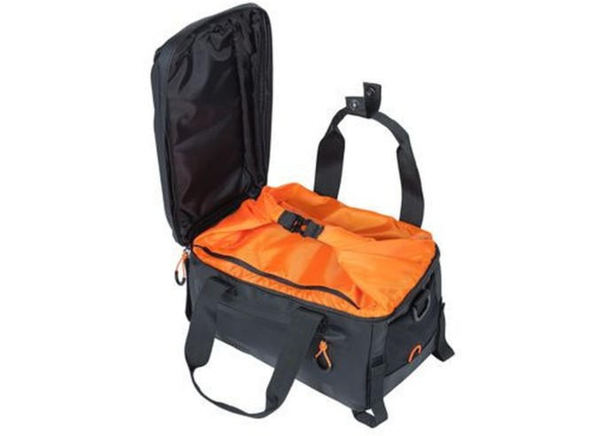 Basil Miles Tarpaulin trunkbag, 7L, black orange