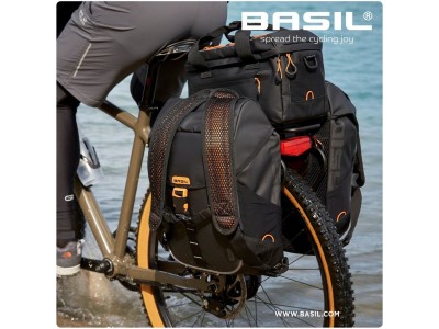Basil Miles Tarpaulin trunkbag, 7L, black orange