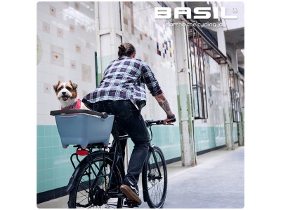 Basil Buddy dog bicycle basket MIK, faded denim