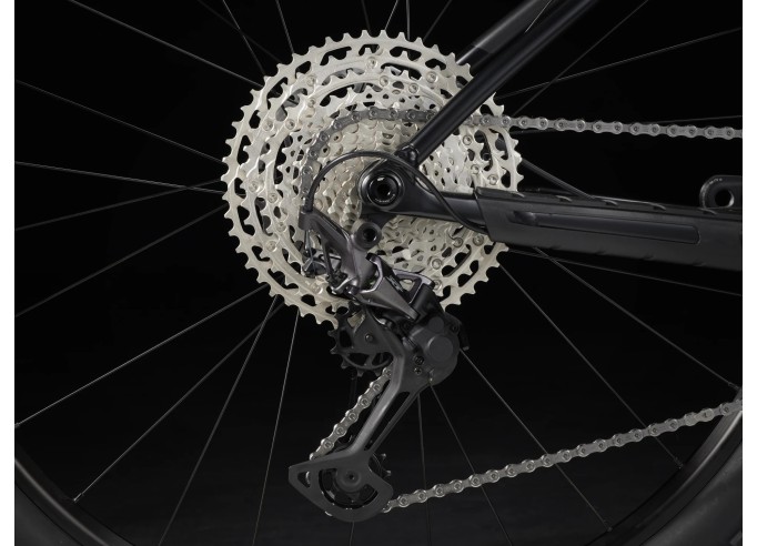 TREK Procaliber 6 Satin Trek Black/Lithium Grey kalnų dviratis