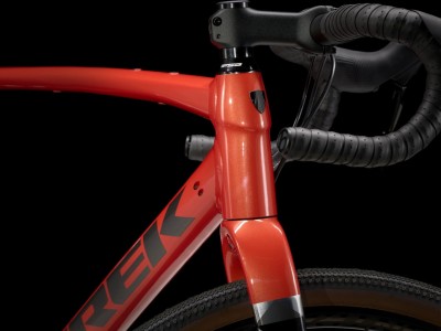 TREK Checkpoint ALR 5 Lava gravel dviratis