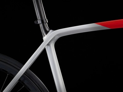 Road bike TREK Emonda SL 6 Pro Di2 Quicksilver/Radioactive Red