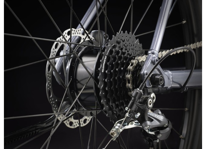 TREK Dual Sport 2+ Stagger Galactic Grey