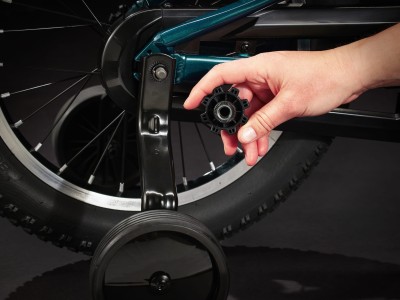 TREK Precaliber 16 Dark Aquatic