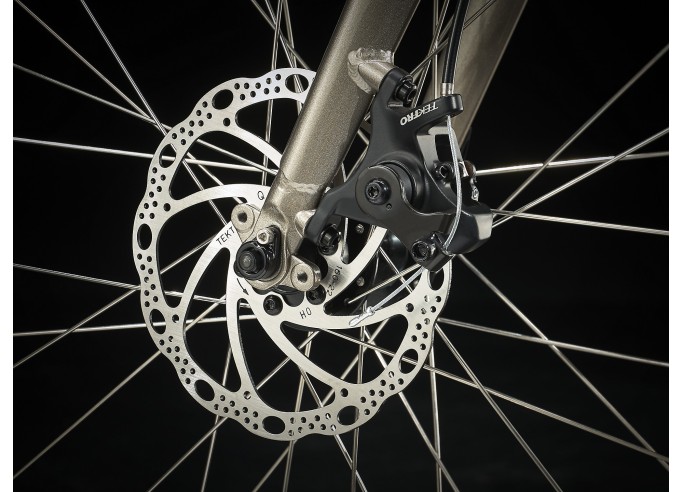 Fitness bike TREK FX 1 Disc Stagger Metallic Gunmetal