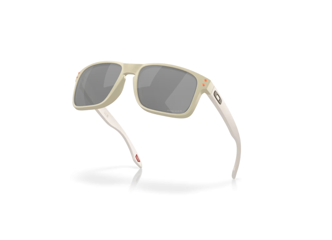 Akiniai Oakley Holbrook Mtt Sand w/Prizm Blk