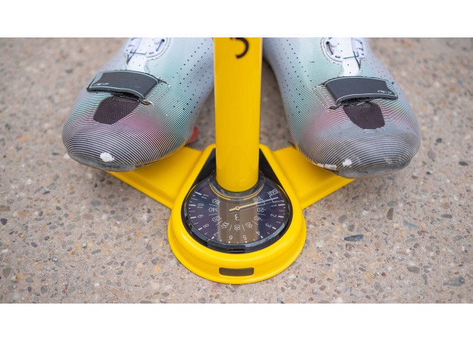 BBB BFP-27 AirSteel pastatoma pompa, yellow