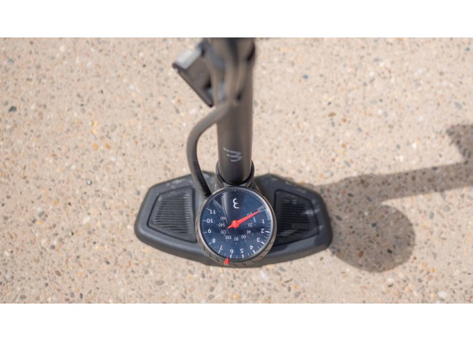 Floor pump BBB BFP-20 AirWave black