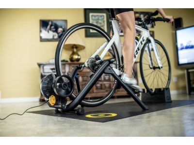 Cycleops M2 treniruoklis