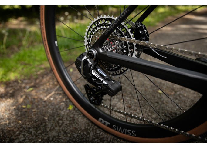 Gravel bike Superior XR 9.8 GR Matte Carbon / Gloss Black