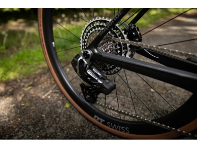 Gravel bike Superior XR 9.8 GR Matte Carbon / Gloss Black