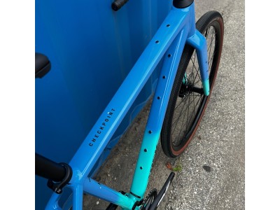 TREK Checkpoint ALR 5 Fjord Blue to Miami Green Fade