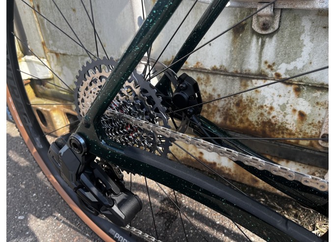 TREK Checkpoint SL 6 AXS Gen 3 Dark Web/Ivy Smoke