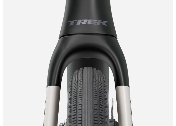 TREK Checkmate SLR 7 AXS gravel dviratis | Gloss Trek Black/Matte Carbon Smoke