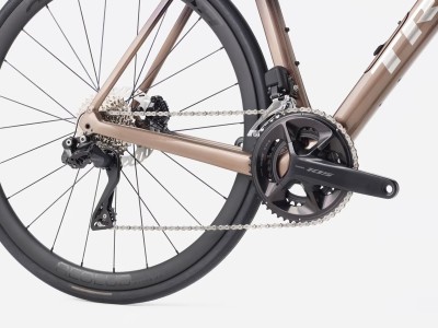 TREK Domane SL 6 Gen 4 plento dviratis | Dark Star to Bronze Age Fade