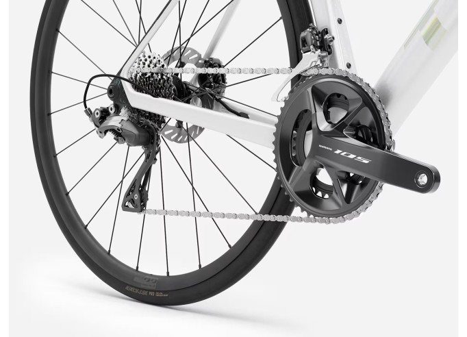 Road bike TREK Madone SL 5 | Gloss Crystal White/Matte Deep Smoke