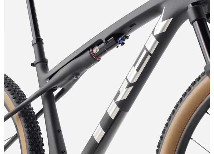 TREK Supercaliber SL 9.6 kalnų dviratis | Matte Carbon/Gloss Black Splatter