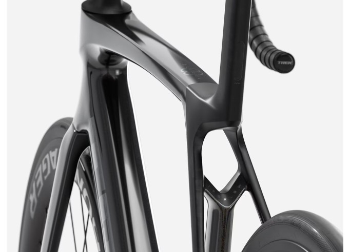 TREK Madone SL 6 plento dviratis | Gloss Dark Star/Matte Deep Smoke