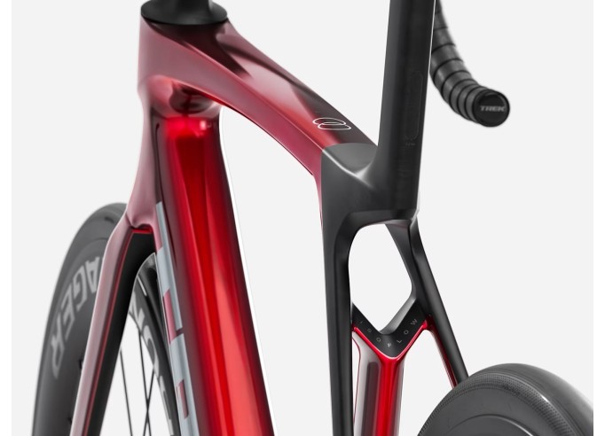TREK Madone SL 6 plento dviratis | Gloss Fury Red/Matte Deep Smoke