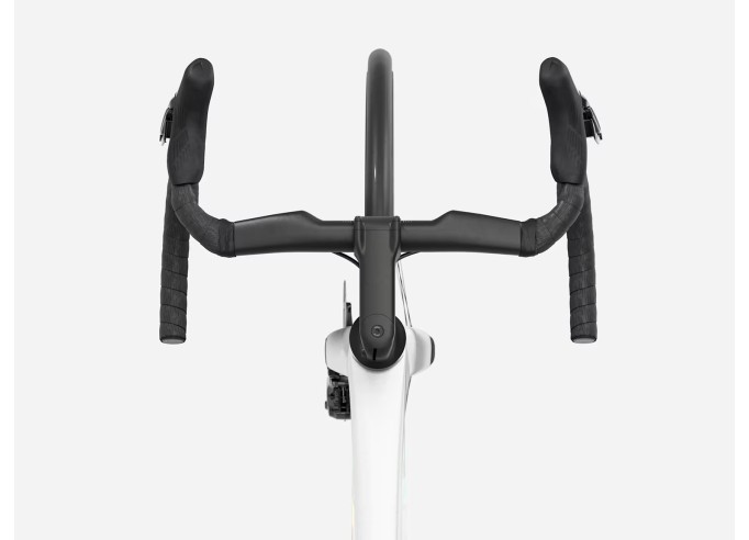 TREK Madone SL 7 plento dviratis | Gloss Crystal White/Matte Deep Smoke