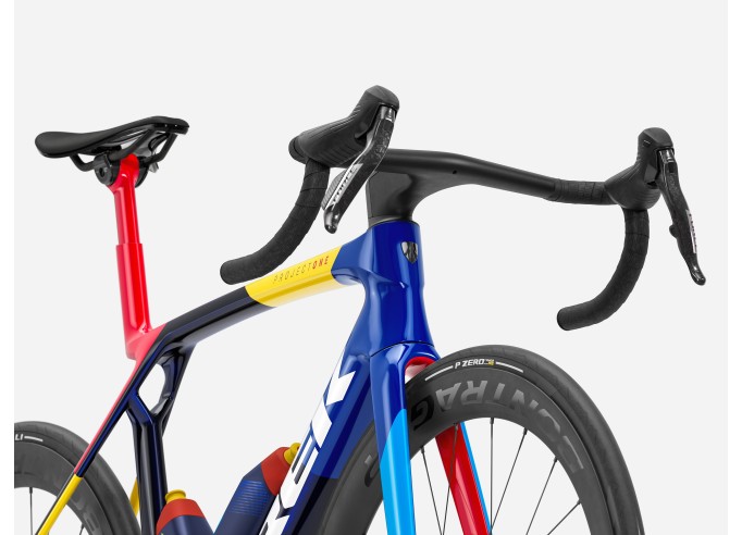 TREK Madone SLR 7 AXS plento dviratis | Team Replica