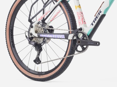 Gravel bike TREK CheckOUT SL 5 | Era White/Blue Sage