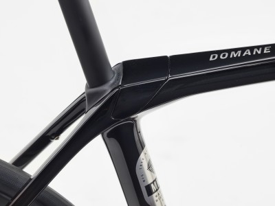 Road bike TREK Domane SL 6 Gen 4 | Dark Star to Bronze Age Fade