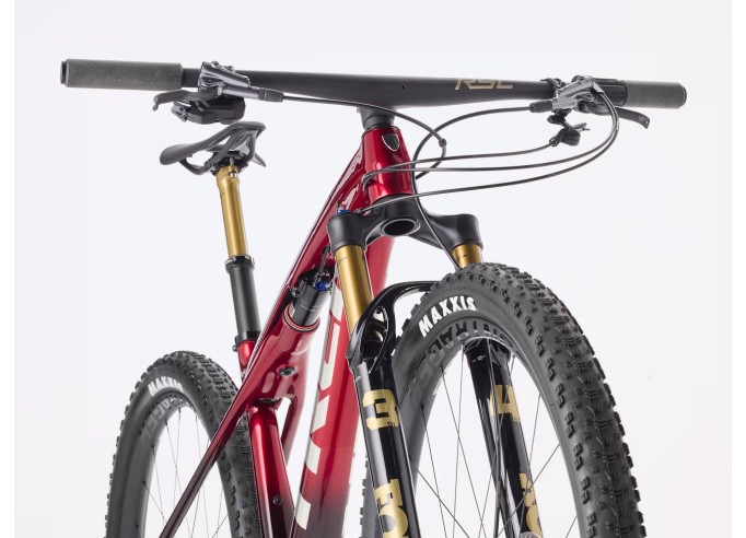 Mountainbike TREK Supercaliber SLR 9.9 XTR Di2 | Red Smoke/Drizzle