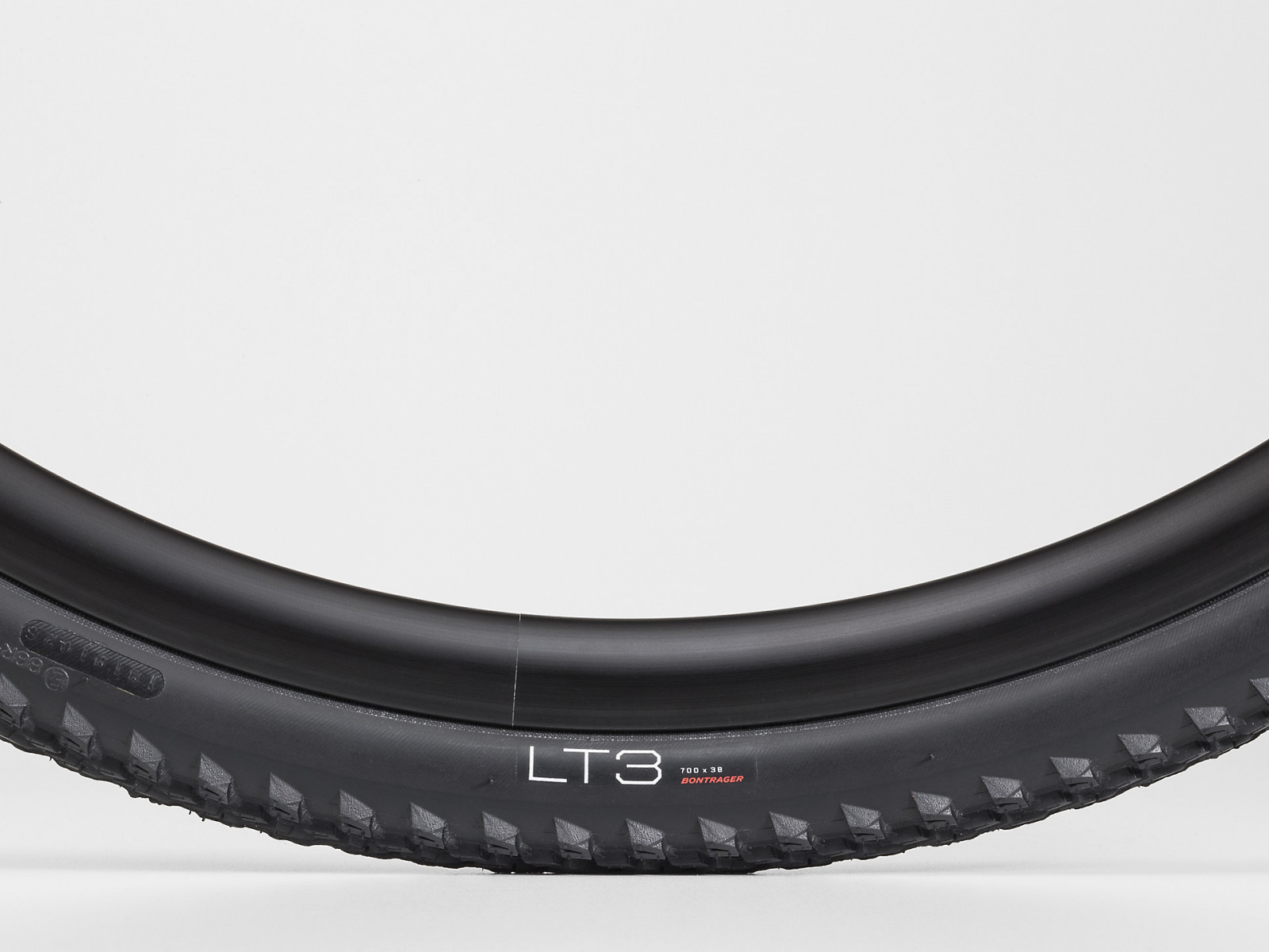 Tire Bontrager LT3 700x38c